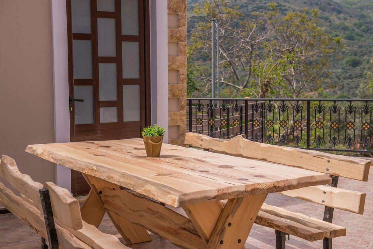 Marika Traditional Home Élos Exterior foto