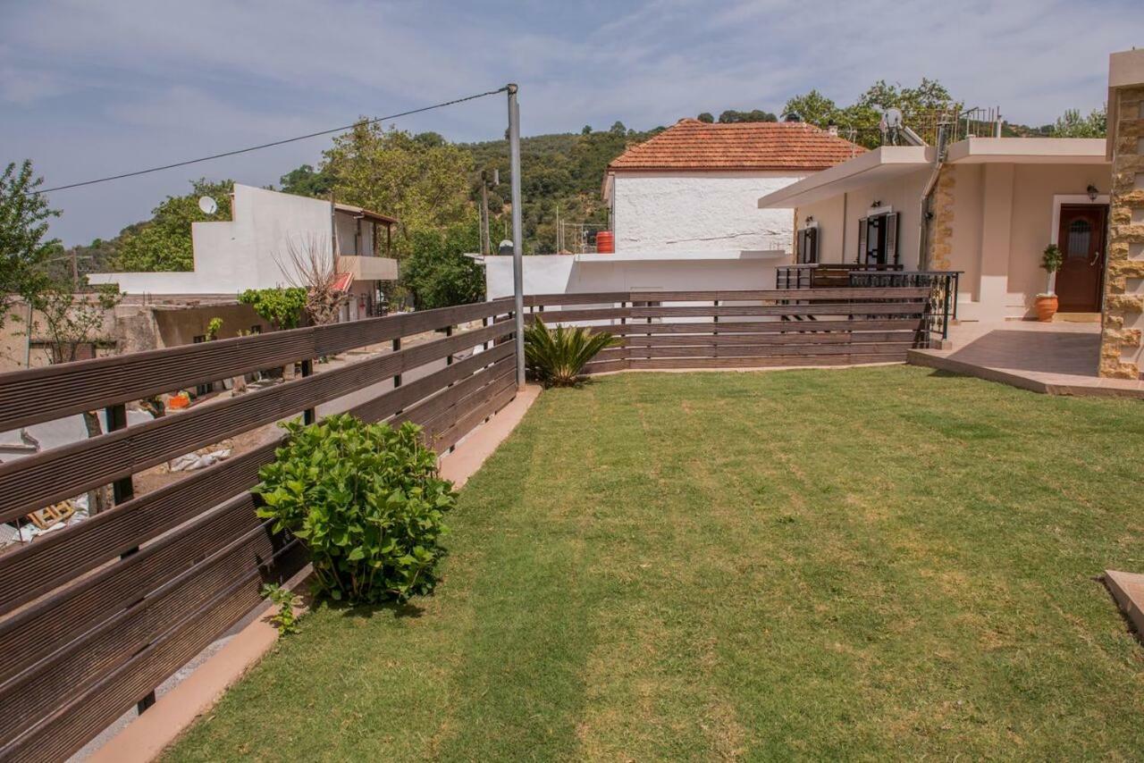 Marika Traditional Home Élos Exterior foto