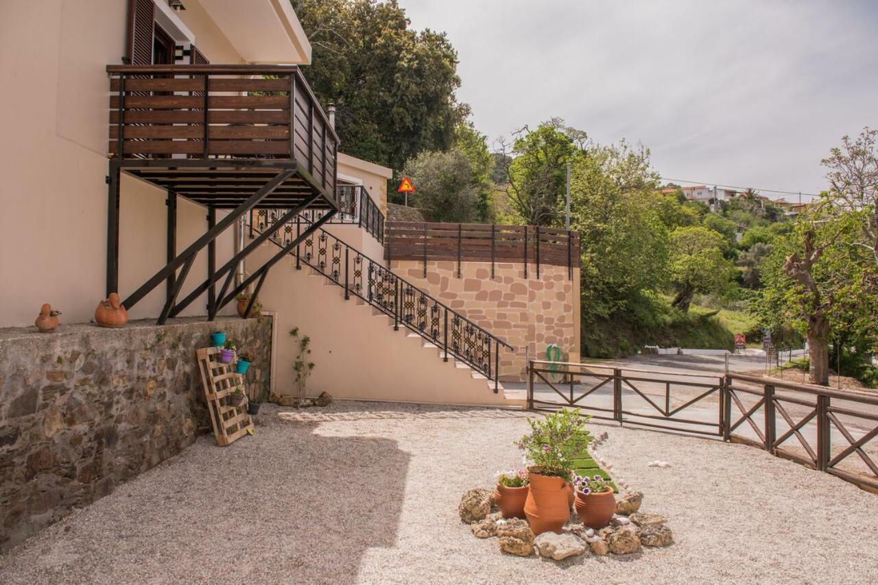 Marika Traditional Home Élos Exterior foto